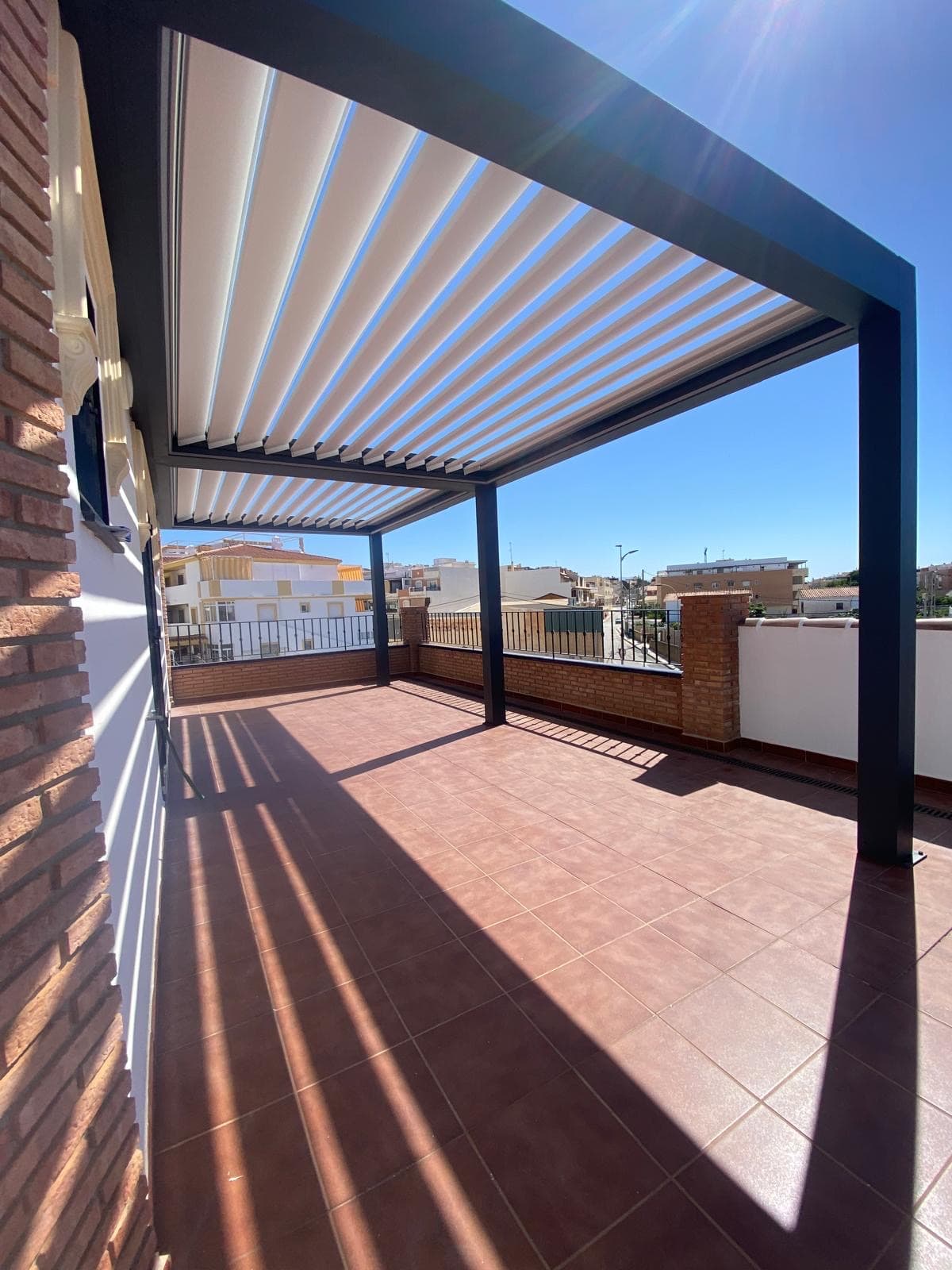 Instalación de Pérgola Bioclimática